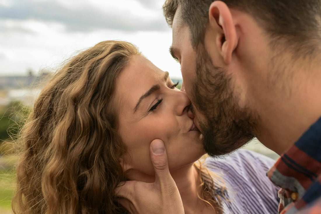 How Does a Healthy Relationship Look? 10 Signs You’re in a Healthy Relationship